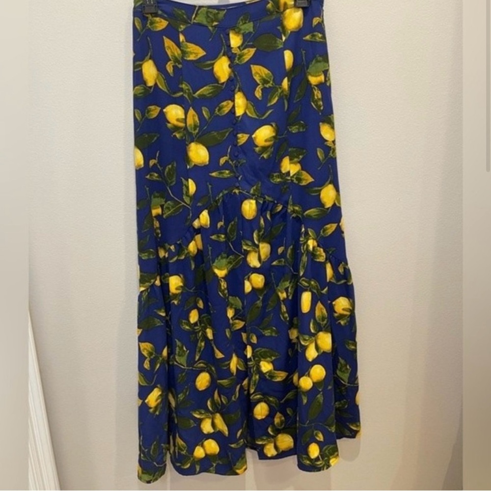 Gianni Bini Skirt Lemons Blue button detail